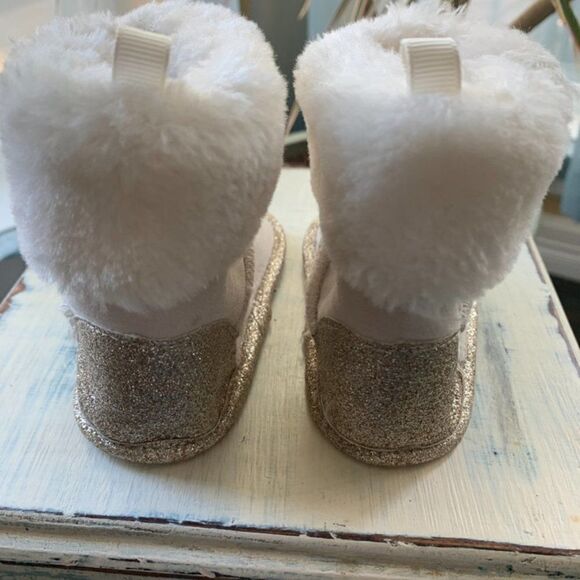 BeBe Baby Side Velcro Boot - Picture 3 of 6